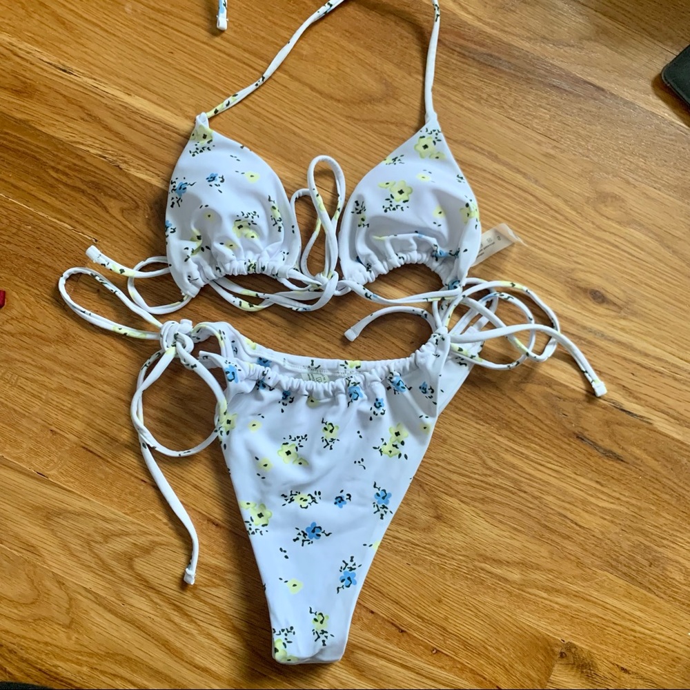 brand new white floral bikini set